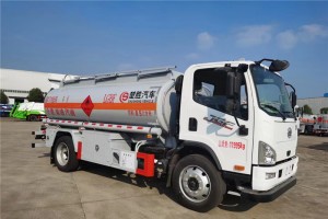 Jiefang 8500 Liters Oil Truck 