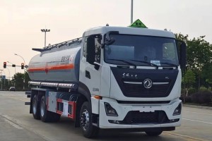 Dongfeng 6X4 21 cbm Oil Transport Vehicle