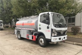 4X2 Dongfeng 3-5 Tons Refueling Truck With Fuel Dispenser