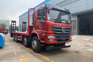 Dayun F7  8X4 flatbed truck，30T flatbed transport vehicle