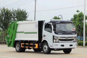8m³ ​Dongfeng D7 compressed garbage truck