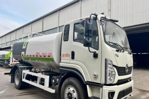 SHACMAN X9 12m³ dust suppression vehicle for railway