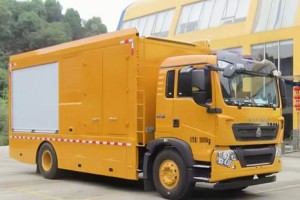 Sinotruk HOWO TX 4X2 power supply vehicle
