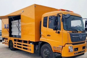 Dongfeng Tianjin 4X2 mobile water purification truck