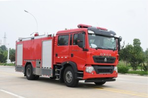 Sinotruk HOWO 8 ton foam water tank fire truck