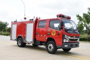Dongfeng D6 2.5 ton water tank fire truck