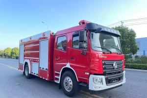 Dongfeng 4X2 8 ton foam fire truck
