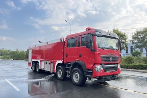 6X4 Sinotruk Sitrak foam fire truck
