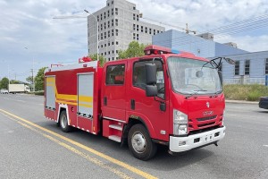 ISUZU 3.5-ton foam fire truck