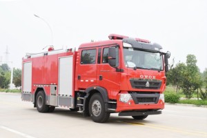Sinotruk Howo 8-ton foam fire truck